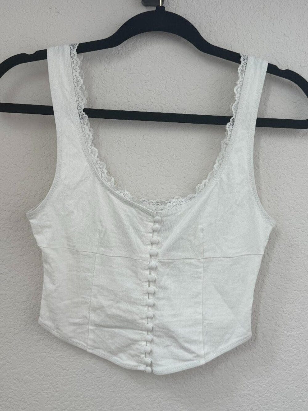 White Fox Boutique Button Up Tank Size Small